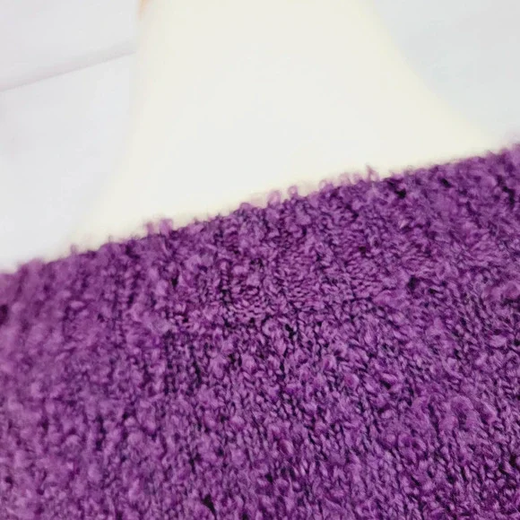 Lands End Petite Fuzzy Crewneck Sweater - Picture 4 of 5